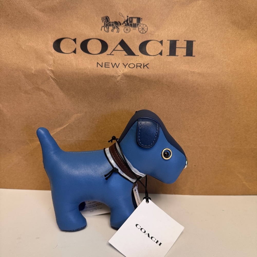 Coach Blue Dog Paperweight NWT CQ063
